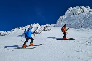 Cat skiing und heli skiing in Bakhmaro